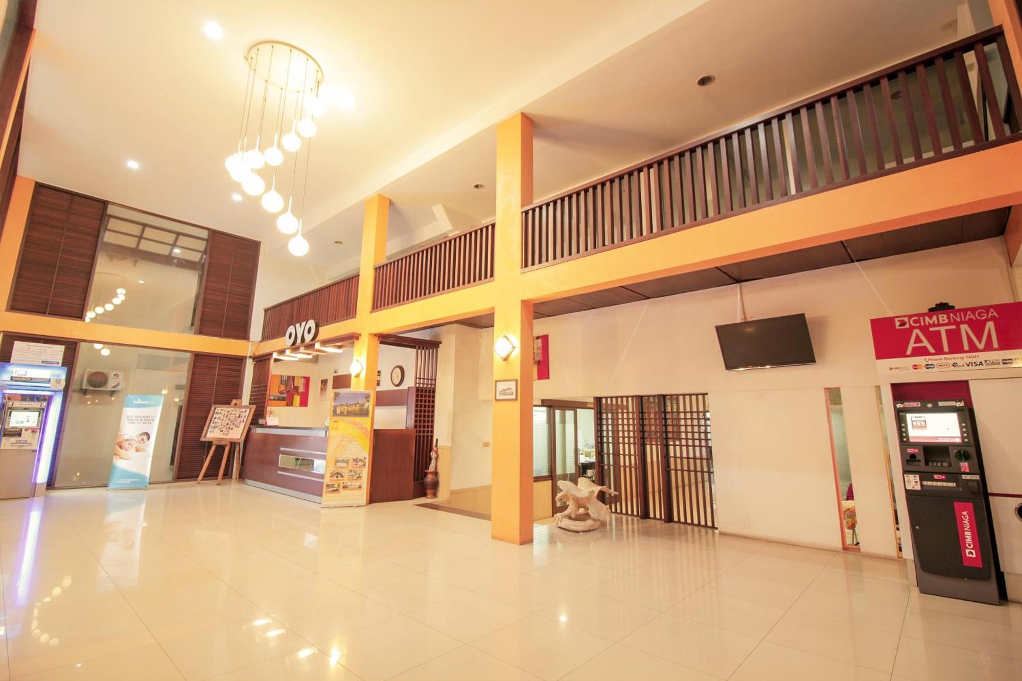 Collection O 295 Grha Ciumbuleuit Guest House Бандунг Екстер'єр фото